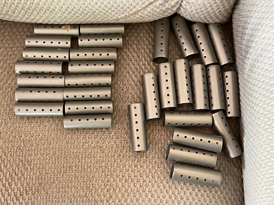 Lote de 30 barris de plástico vintage para modeladores de cabelo 2 tamanhos 7/8"D e 3/4"D - Imagem 1 de 4