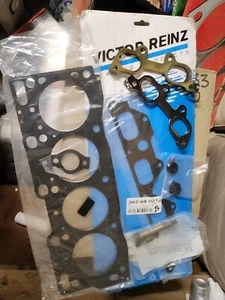 GASKET SET, CYLINDER HEAD VICTOR REINZ 02-53470-02 FOR MAZDA - Picture 1 of 3