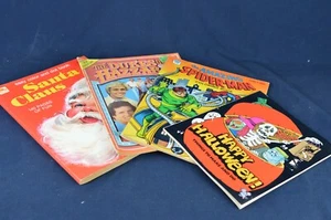 Halloween +X-mas Warner Bros Spiderman Dukes Golden Books Workbooks lot of 4 - Bild 1 von 13