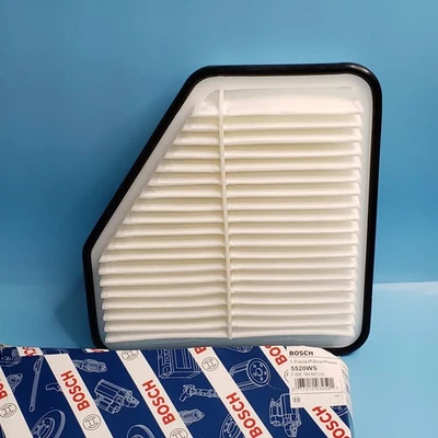 Filtro de aire Bosch 5520WS para modelos seleccionados 05-16 Lexus Pontiac Scion Toyota Foto 1 de 3