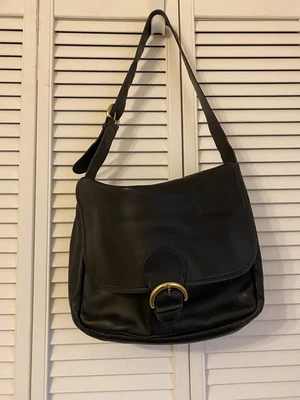 Bolsa de ombro vintage Coach C7H-4165 couro preto aba Bedford sela - Imagem 1 de 4