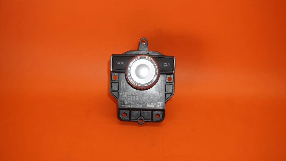 MERCEDES BENZ GLK350 SWITCH PUSH BUTTON NAVIGATION 2010 2011 2012 A2048700679 - Image 1 of 4