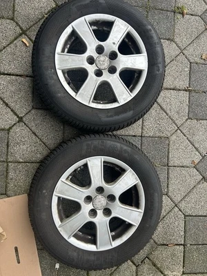 Ganzjahresreifen  - Bild 1 von 4