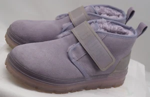 UGG Neumel June Gloom KLASSISCHE CHUKKA-STIEFEL AUS DURCHSICHTIGEM WILDLEDER 1137030 GRÖSSE 9 - Bild 1 von 11