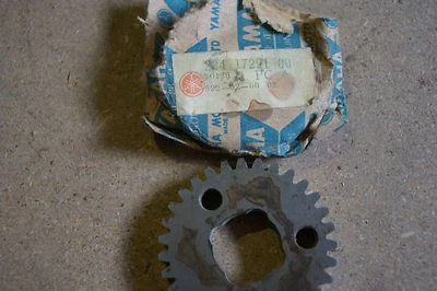 TRANSMISSÃO DE RODA YAMAHA GENUÍNA L5T L5TA 2ª engrenagem 32T 234-17291-00 - Imagem 1 de 2