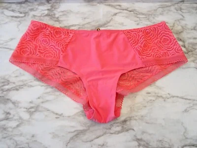 Bragas Chantelle 13B40# C Jolie Hipster Talla M EE. UU. Foto 1 de 4