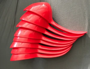 Tupperware Gadget Egg Lifters Scoops  Set of 8 Red Brand New - Picture 1 of 2