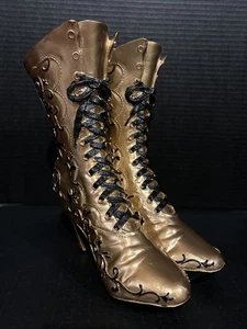 Statuina stivali vittoriani stringati neri oro fuso resina vintage decorativa - Foto 1 di 13