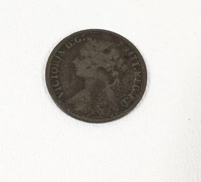 Great Britain Queen Victoria Farthing 1880 Collectible Coin Money UK England - Image 1 of 3