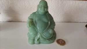 Vintage Green Jade Buddha Statue. Chinese - Picture 1 of 7