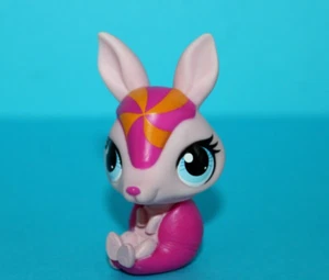 Hasbro Littlest Pet Shop LPS Pink Armadillo Figure - Picture 1 of 6