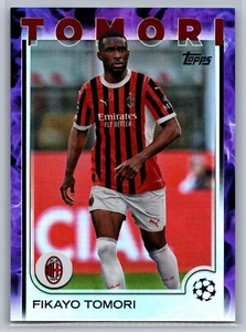 2024-25 Topps Fútbol Fikayo Tomori Púrpura Inferno #/299 - AC Milan  - Imagen 1 de 2