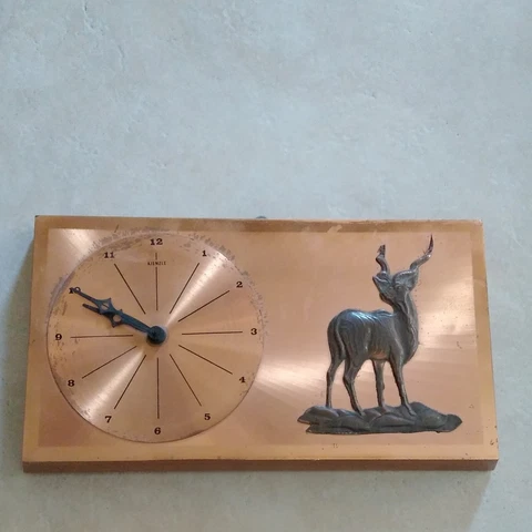 Excellent Mid-Century Kienzle Battery Motorized Wall Clock Copper/Brass Cover