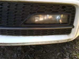 Driver Corner/Park Light Fog-driving Bumper Mounted Fits 13-16 AUDI A4 26636822 - Picture 1 of 9