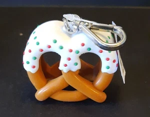 BATH & BODY WORKS WHITE- DIPPED PRETZEL POCKETBAC HOLDER NWT - Picture 1 of 4