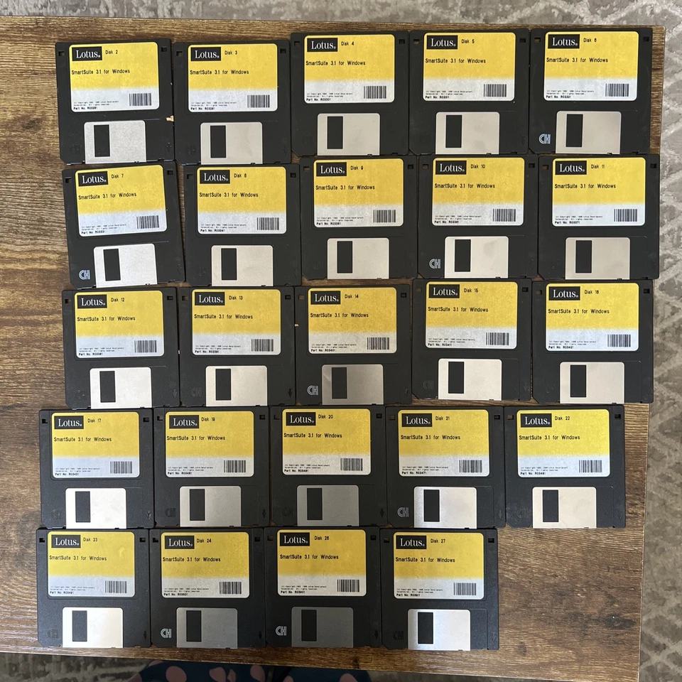 Juego de 24 discos Lotus SmartSuite Smart Suite 3.0 para Windows 1994 de colección sin probar Foto 1 de 4