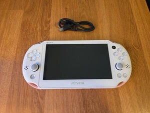Sony PlayStation Vita-2000 Series Console Portatile Bianco Rosa - Foto 1 di 5
