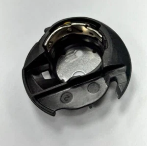 Bobbin case XC2209021 for Brother XL2120, 2240 etc - Picture 1 of 2