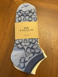 Coach Women’s Signature Ankle Socks Set Of Two Blue/Chalk MSRP $38 - Picture 1 of 2