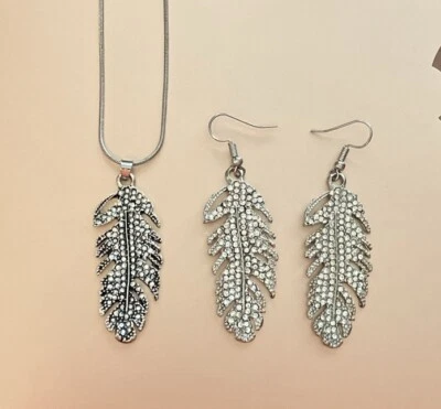 "Juego de collar y pendientes de plumas de 18,5-20,5"" para mujer y niña, boho brillante" Foto 1 de 4
