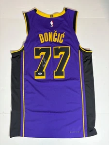 Luka Doncic Lakers Signed Autographed Authentic ON COURT Jersey PSA/DNA - Picture 1 of 7
