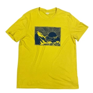 Old Navy Mens Short Sleeve Graphic T-Shirt Large Yellow Mountains - Picture 1 of 6