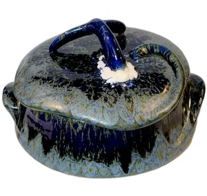SIGNED Doug Wylie Pottery WHALE TAIL Covered CASSEROLE Bowl LARGE 11" 1986 Dish - Picture 1 of 16