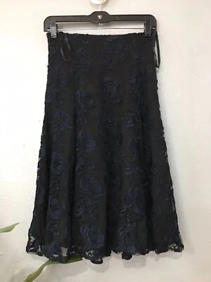 NWT Anne Klein Ladies Size 2 Black / Navy Skirt w/ Lace Detail,Poly-Silk - Image 1 of 3