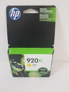 HP 920 XL Yellow Single Ink Cartridge DEC 2018 - Picture 1 of 3