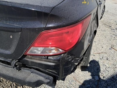 Lanterna traseira de passageiro quarto painel sedã compatível com 15-17 ACCENT 436695 - Imagem 1 de 4