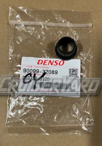New Toyota Land Cruiser OEM FZJ80 Windshield Washer Grommet 90099-32089 - Picture 1 of 1