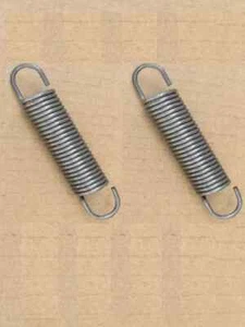 SEAT BOTTOM CUSHION RETURN SPRING FOR MASSEY FERGUSON MF 80 COMBINE 82 92 2 PCS - Picture 1 of 4