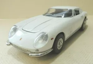 1:18 SCALE 1966 FERRARI 275 GTB-4 WHITE BY ERTL EUROPEAN CLASSICS (NO BOX) - Picture 1 of 12