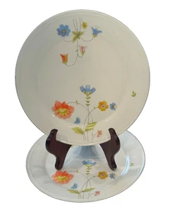 Set of 2 Mikasa Just Flowers Bone China A4-182 Salad Plates 7 5/8” Vintage - Picture 1 of 3