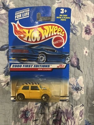 Hot Wheels 2000 #090 First Editions Mini Cooper 30/36 - Image 1 of 4