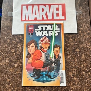 Star Wars #1 2025 Marvel Comics - Picture 1 of 4