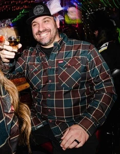 Dixxon Flannel TRIPPLE DISTILLED IRISH Flannel Shirt - Men's Lrg - Picture 1 of 12