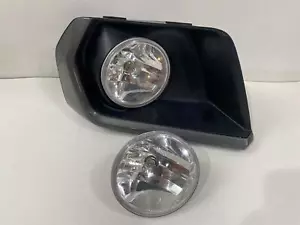 Fits 2015 - 2022 CHEVY COLORADO Set of 2 Fog Lights w LH Side Cover OEM - Picture 1 of 11