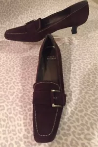 Women's 8 1/2 N Stuart Weitzman Brown Suede Heels - Picture 1 of 12
