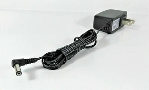 Original STH P6090030 US B3333-1137 Schaltnetzteil Netzadapter 9 V 0,3 A - Bild 1 von 3