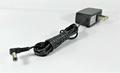 Genuine STH P6090030 US B3333-1137 Switching Power Supply AC Adapter 9V 0.3A - Image 1 of 3