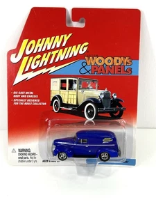 Madera y paneles Johnny Lightning 1/64, entrega Ford Sedán 1940, azul vintage - Imagen 1 de 10