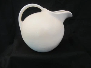Brocca acqua vintage Hall ceramica avorio con labbro di ghiaccio #633 anni '50 - Foto 1 di 8