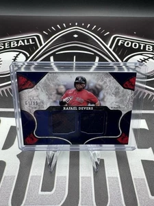 2025 Topps Tier One Rafael Devers Dual Relic Blue Foil /99 Red Sox #T1R-RD - Bild 1 von 2
