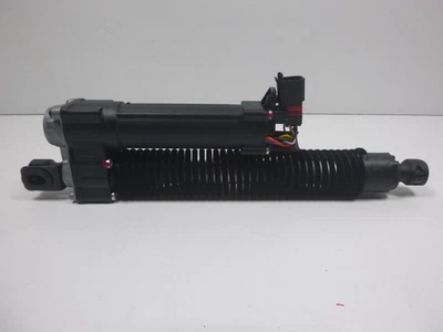 2019 VOLKSWAGEN PASSAT SALOON BOOTLID OPEN CLOSE AQTUATOR STRUT 3G5827851 - image 1 of 4