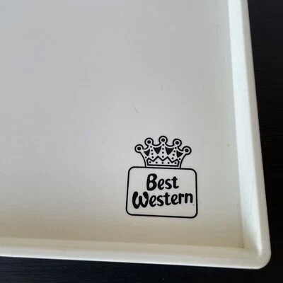 Bandeja de bebidas de plástico blanco vintage Motel Best Western Hotel Wescon Foto 1 de 4