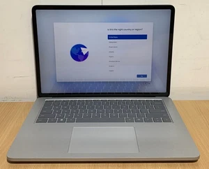 Microsoft Surface Laptop Studio 14.4" M1964-i7-11370H/32GB RAM/1TB SSD/RTX3050Ti - Picture 1 of 6