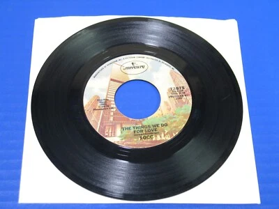 10 CC - The Things We Do For Love /Hot To Trot - 70s Rock 45 VG VINYL Record - Image 1 of 2