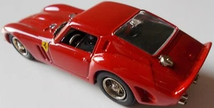 BOX FERRARI GTO  1/43 NO CORGITOYS, MEBETOYS, DINKITOYS - Foto 1 di 4