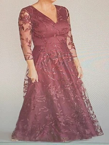 Vestido OLEG CASSINI Floral Bordado Ilusión Línea A Talla 18W - Imagen 1 de 4